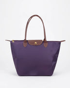 CT|Elegante Schultertasche mit Studd-Verschluss