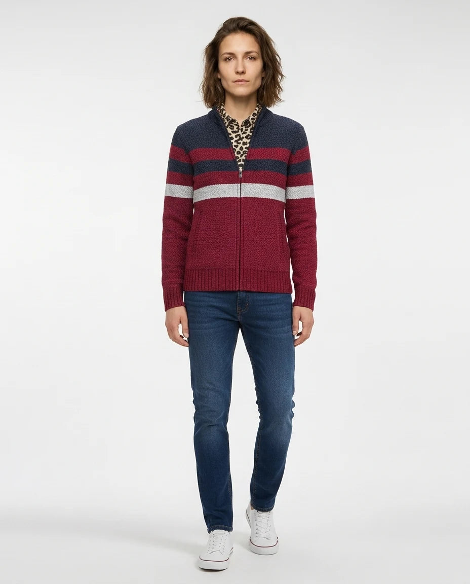 CT|Gestreifter Strickpullover mit sportlichem Design