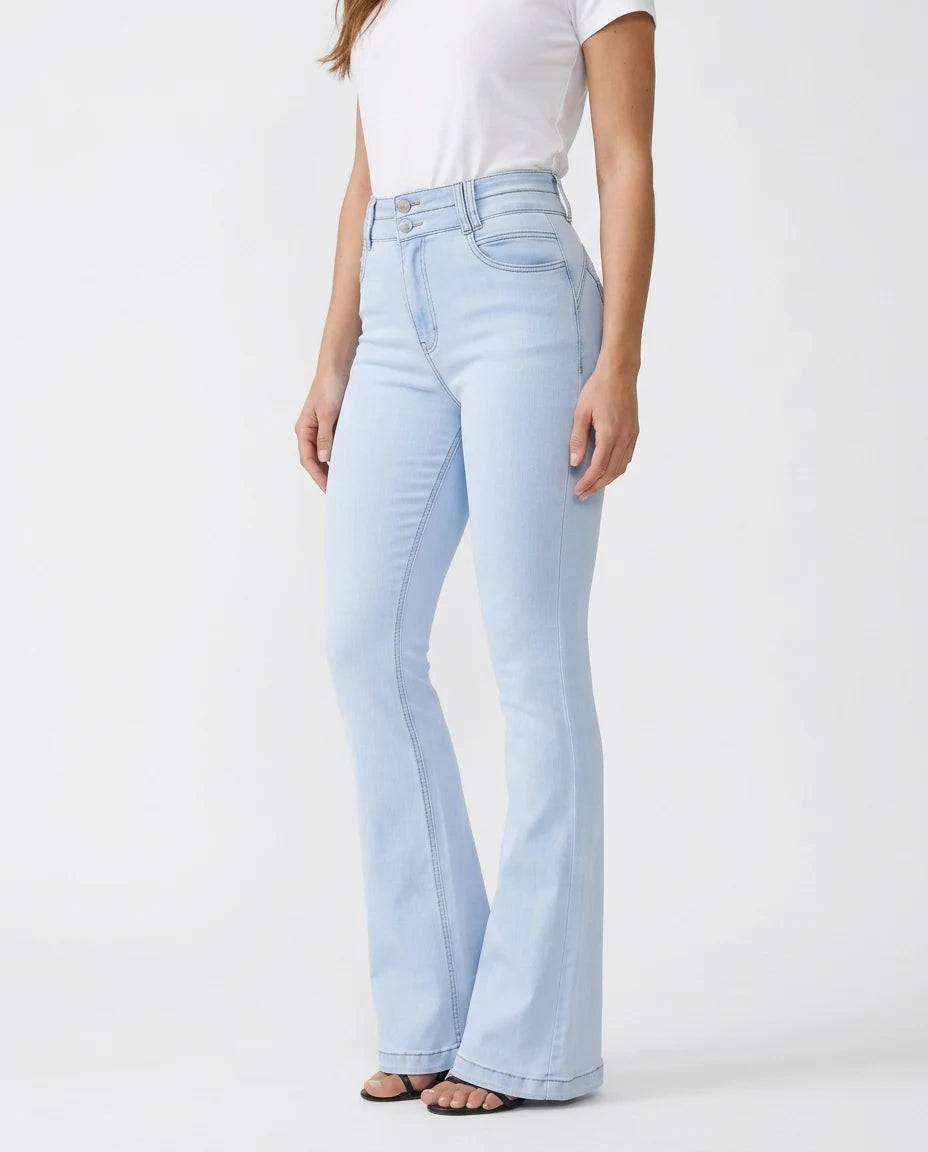 CT|Hoch Geschnittene Stretchjeans mit Bootcut-Design