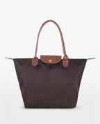 CT|Elegante Schultertasche mit Studd-Verschluss