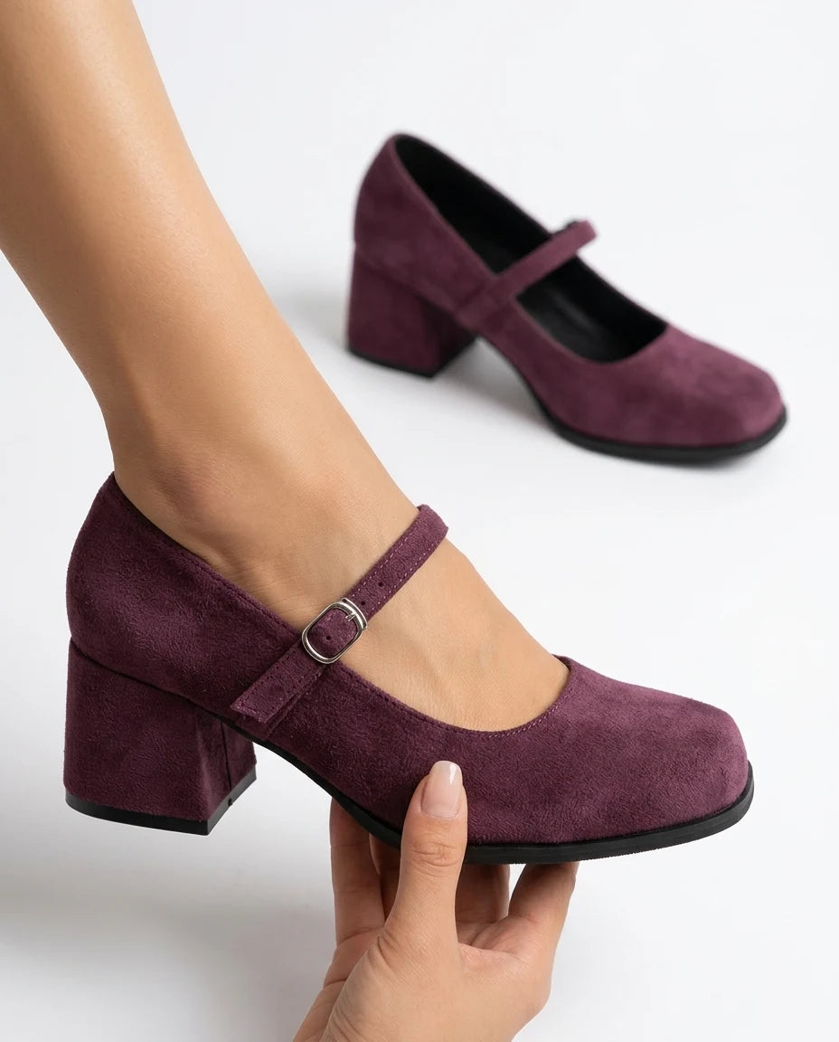 CT|Wildleder-Pumps mit Schnalle
